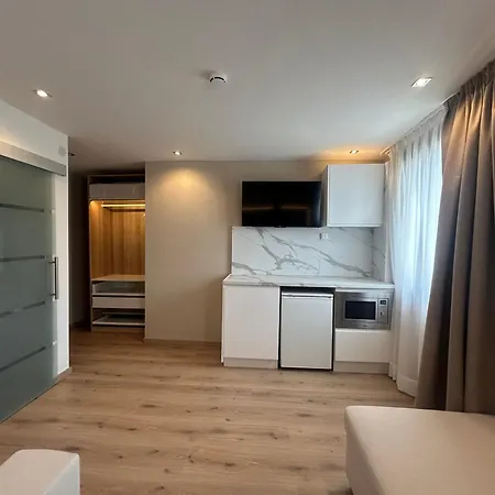Hotel Lord Guest house