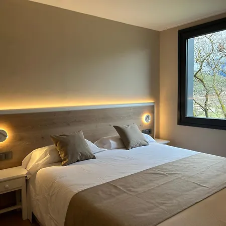 Guest house Hotel Lord Sant Llorenc de Morunys